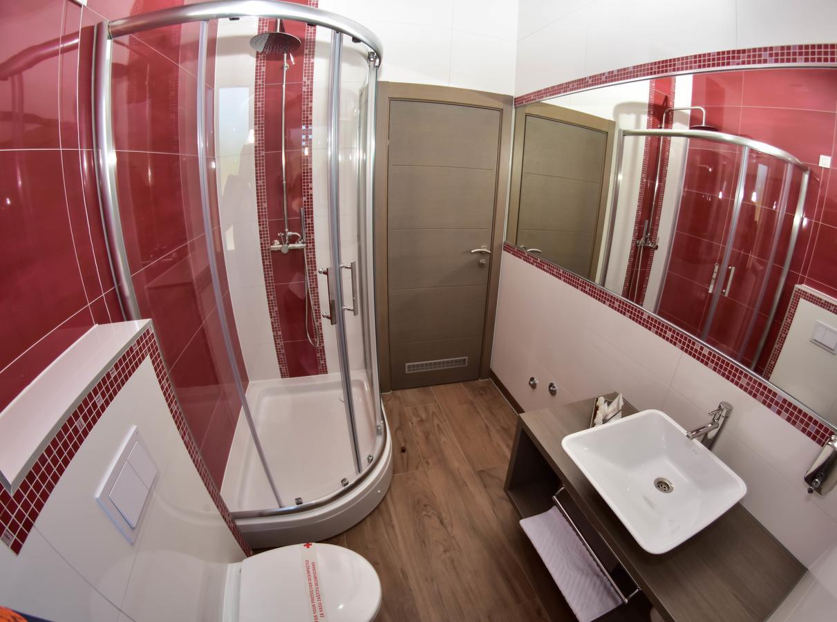 Hotel Kljuc Ngoại thất bức ảnh