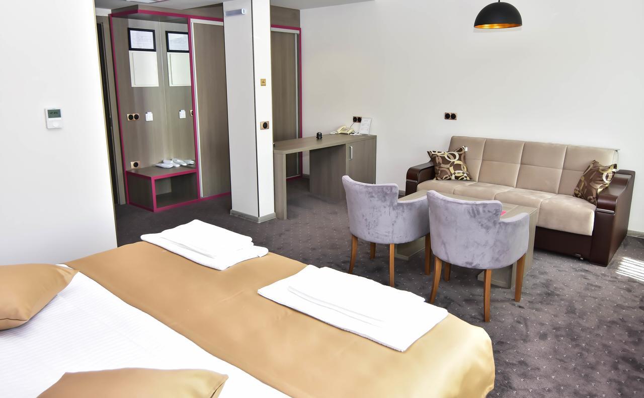Hotel Kljuc Ngoại thất bức ảnh