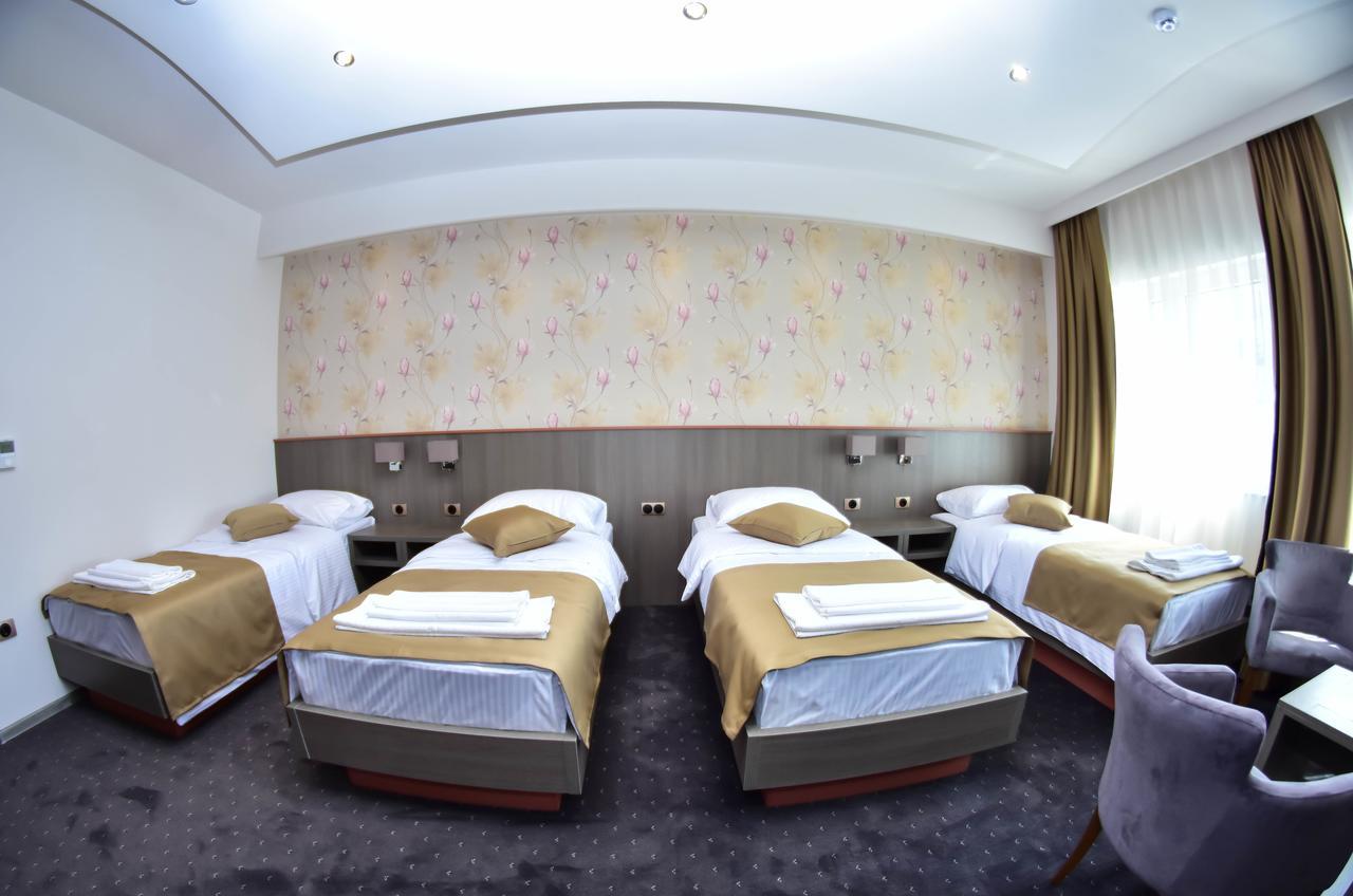 Hotel Kljuc Ngoại thất bức ảnh