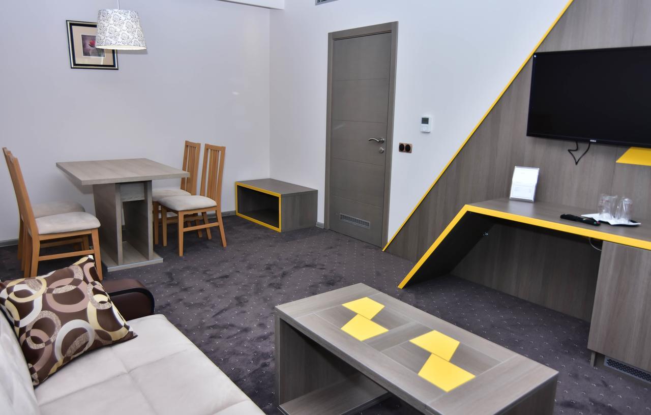Hotel Kljuc Ngoại thất bức ảnh