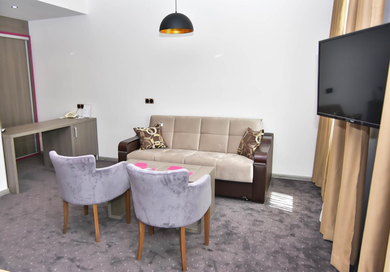 Hotel Kljuc Ngoại thất bức ảnh